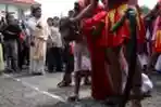 Prosesi Jalan Salib di Gereja Katedral Semarang