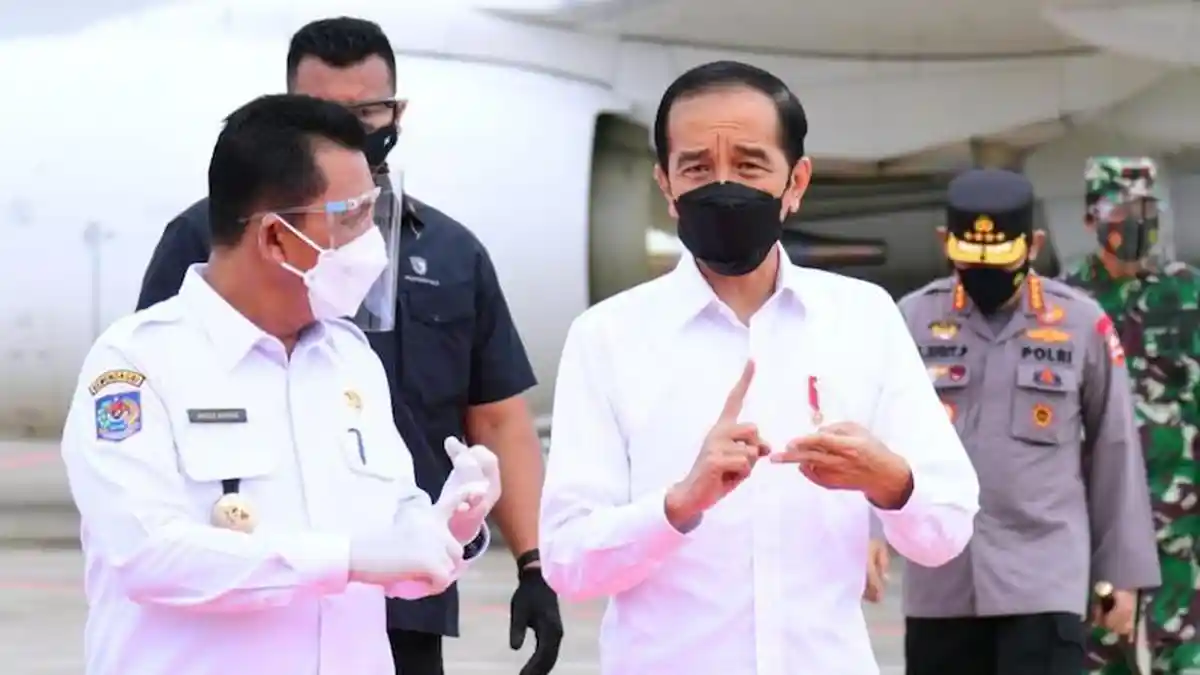 Jokowi Minta Gubernur Kepri Segera Hubungi Menkes Bila Vaksin Covid-19 Habis