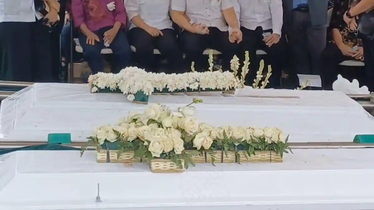 Melitha Sidabutar dan Saudara Kembarnya Dimakamkan Berdampingan di San Diego Hills