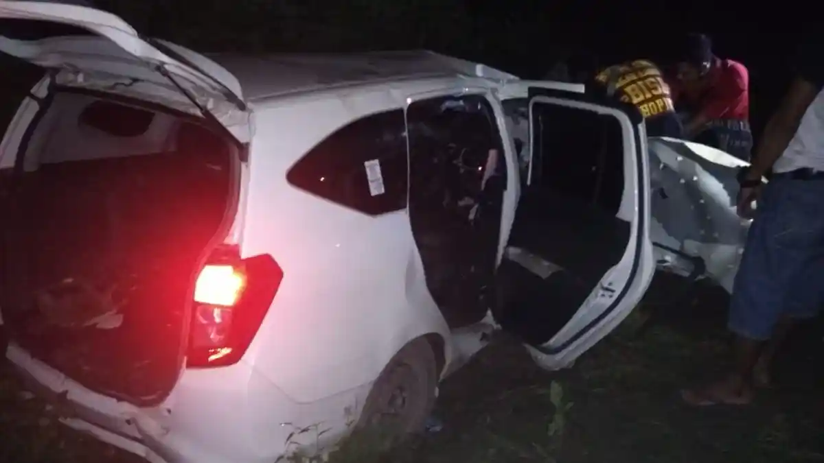 BREAKING NEWS Tabrakan di Maro Sebo, Pengemudi Mobil Sigra Tewas