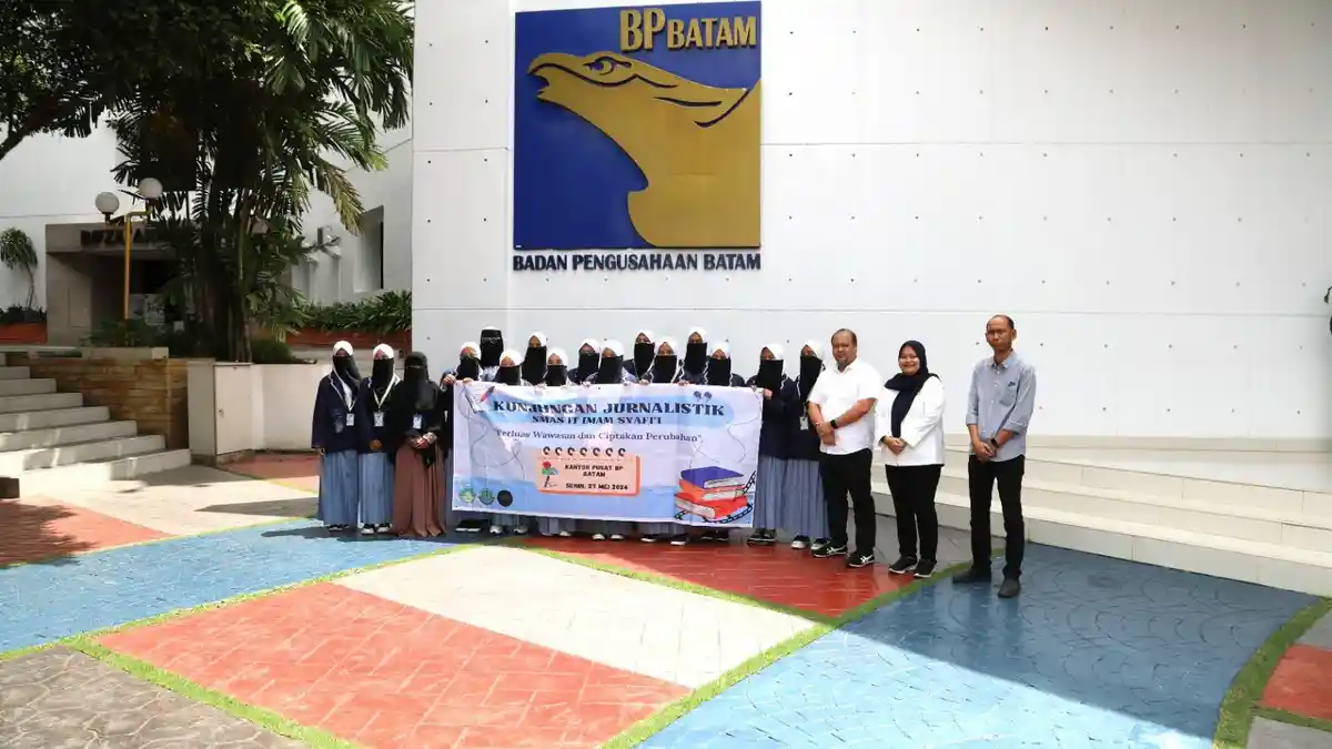 Humas BP Batam Terima Kunjungan Tim Ekskul Jurnalistik SMA IT Imam Syafi'i