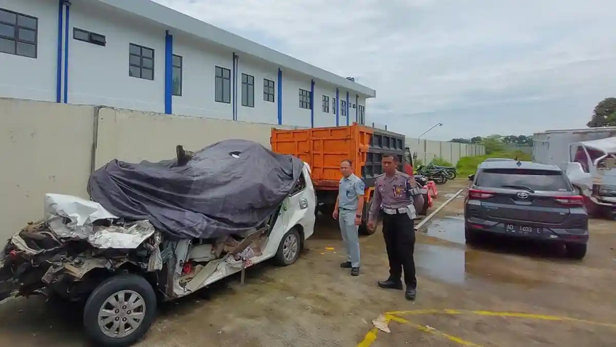 Kronologi Kecelakaan Keluarga Pondok Tegalrejo di Tol Solo, Pulang dari Pengajian di Tulungagung