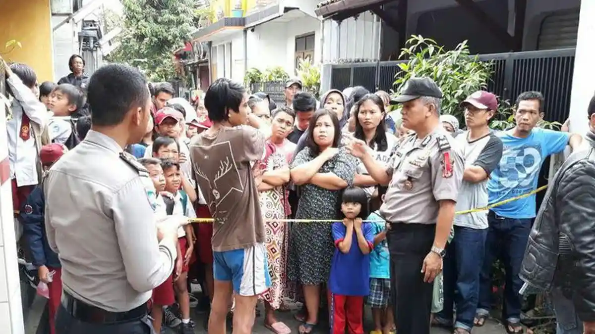 Simpan 2 Kerangka Mayat di Rumah, 1 Keluarga di Cimahi Diduga Alami Kelainan