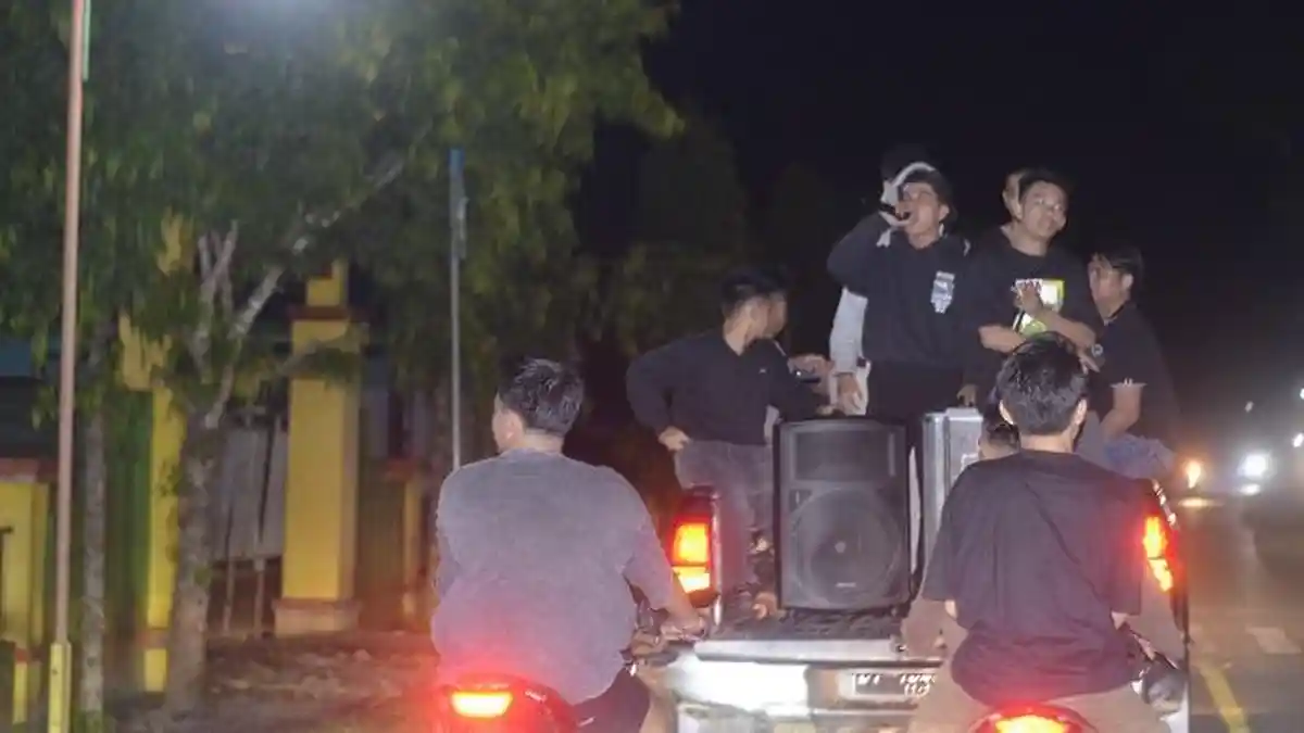Ratusan Pelajar dan Mahasiswa 14 Desa dan Kelurahan di Sawa Konawe Utara Meriahkan Takbiran Keliling