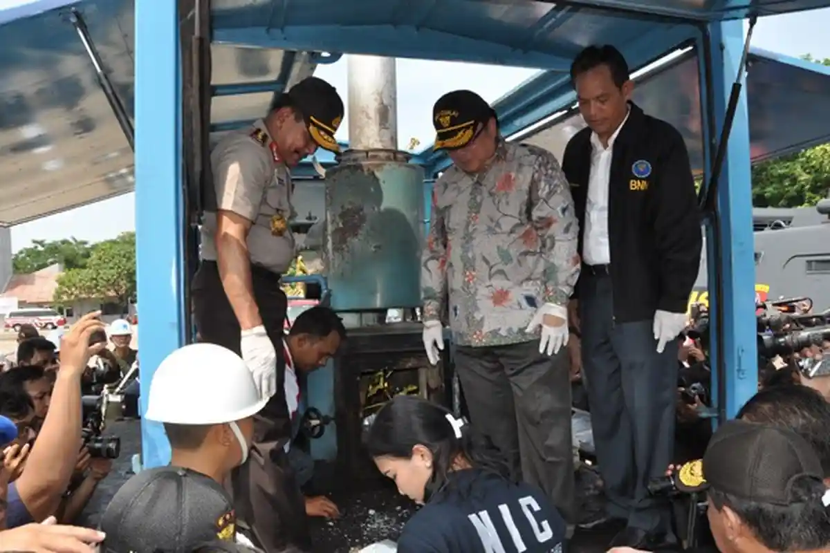 Narkotika Hasil Operasi Bersinar 2016 Dimusnahkan