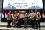 Pencatatan Saham Perdana MINE