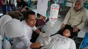 Korban-keracunan-MBG-di-Cisarua-Kabupaten-Bandung-Barat.jpg