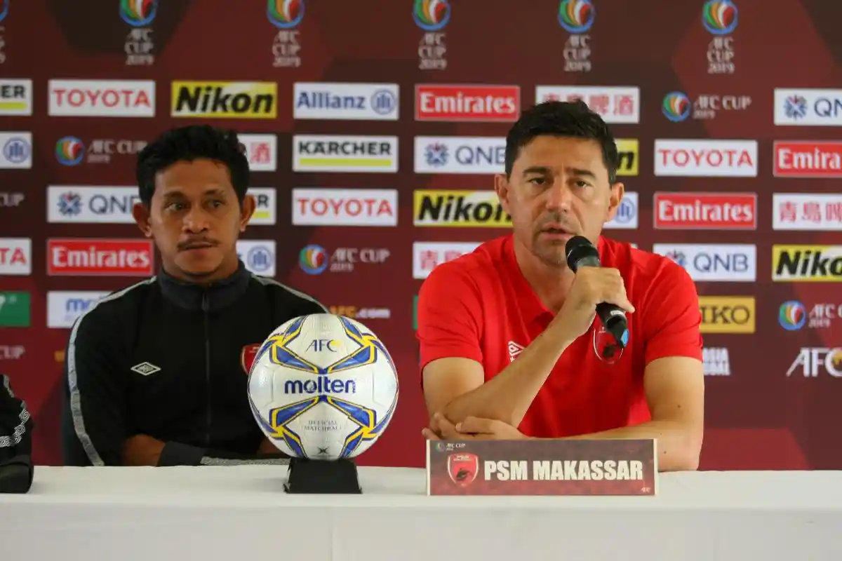 Mainkan Skema Berbeda, Pelatih PSM Makassar Optimis Menang di Markas Kaya FC