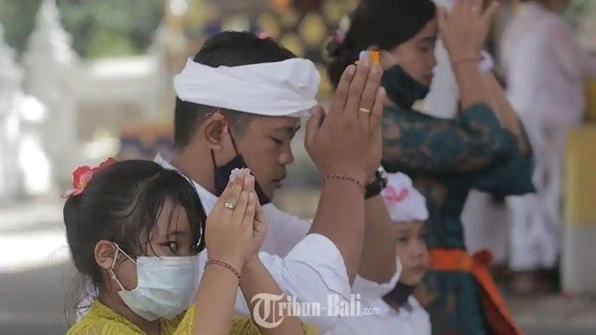 Otonan Rabu Umanis Medangsia, Umur Capai 72 Tahun, Perjalanan Hidupnya?
