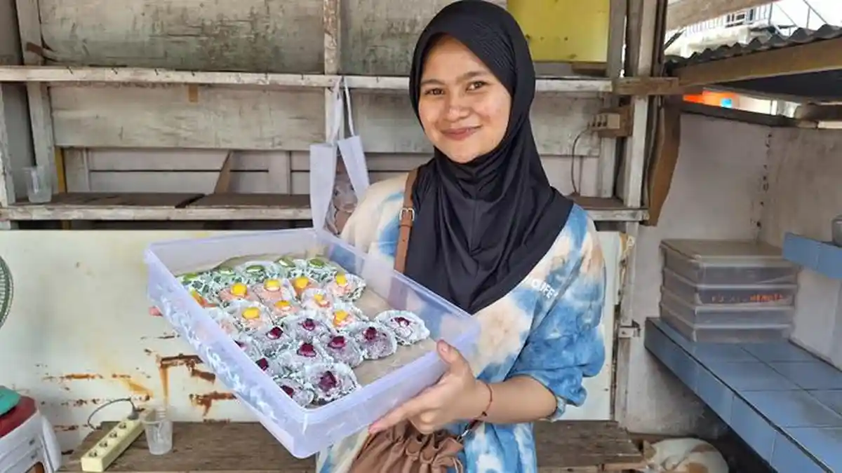 Kue Mochi Mosh Milik Mahasiswi Akademi Maritim Asal Bellitung Timur Diserbu Pembeli, Segini Omzetnya