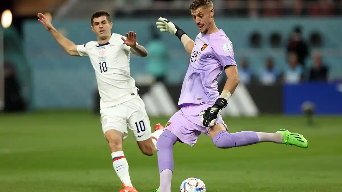 Hadapi Lionel Messi di Perempat Final Piala Dunia 2022, Kiper Belanda: Santai, Dia Manusia Biasa
