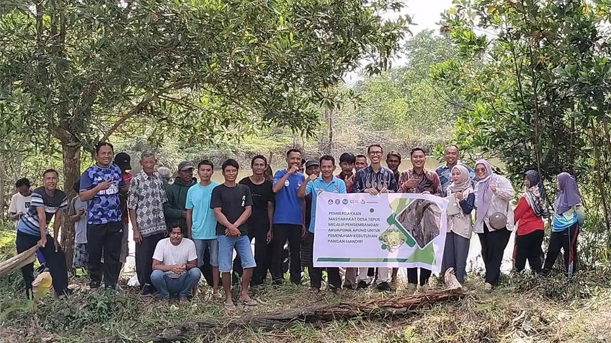 Budi Daya Sistem Akuaponik Apung, Dosen UBB dan Warga Desa Tepus Manfaatkan Kolong Tambang