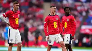 Phil-Foden-Cole-Palmer-dan-Ollie-Watkins-dari-skuad-Timnas-Inggris.jpg