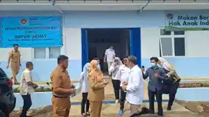 HRA-dan-Wabup-Pantau-Dapur-MBG.jpg