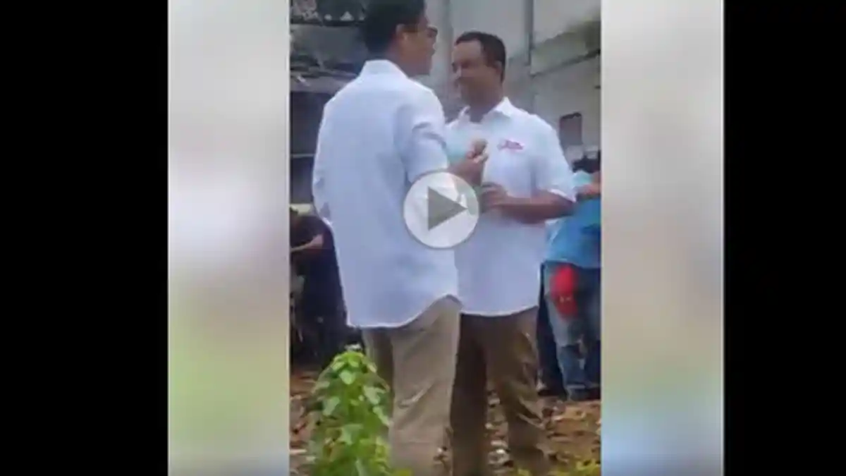 Video Settingan Pasangan Anies Sandi Saat Blusukan di Perkampungan Warga