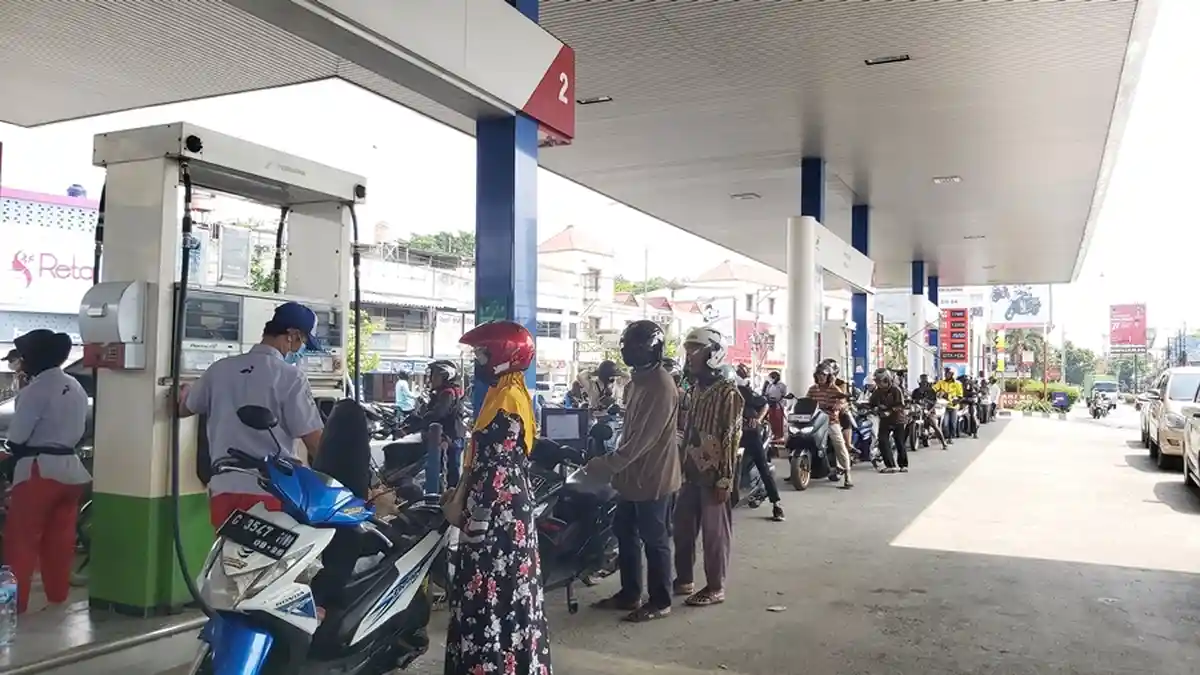 Berikut Daftar Motor dan Mobil yang Dilarang Isi BBM Pertalite di SPBU per 26 April 2025