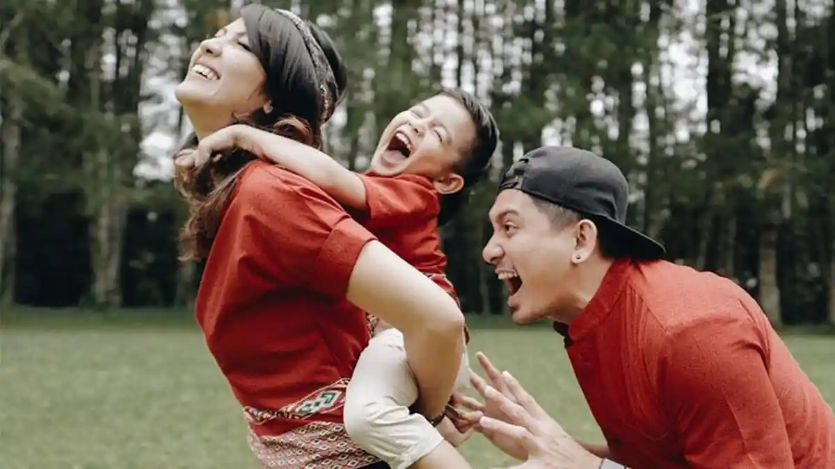 Minta Dibuatkan Instagram, Ryshaka, Putra Sharena & Ryan Delon, Followers-nya Langsung Bejibun!