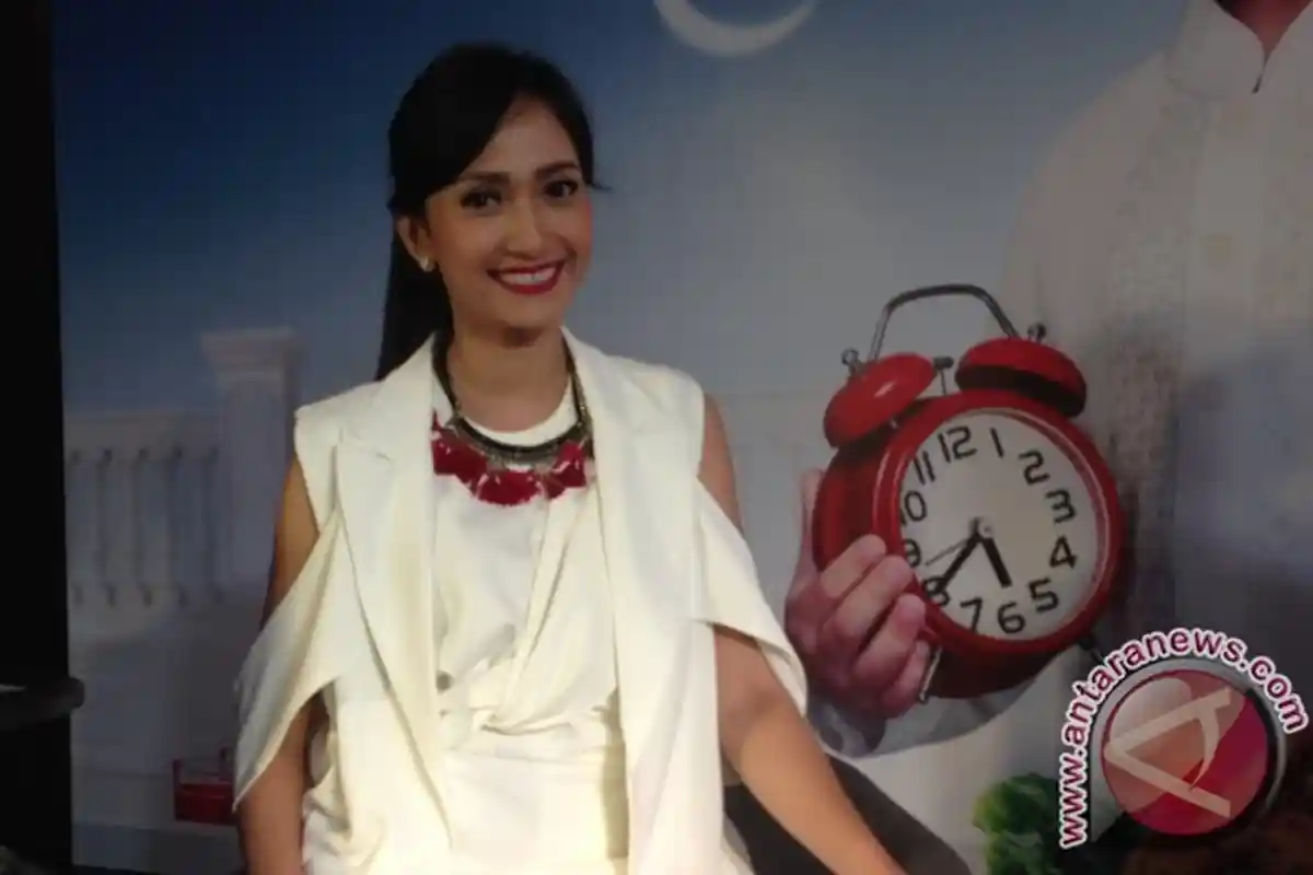 Artika Sari Devi Tanamkan Nilai Kebersihan Lewat Dongeng