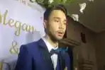 achmad-megantara-saat-ditemui-wartawan-usai-melangsungkan-resepsi-pernikahan.jpg