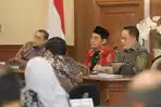 reses-komisi-ii-dpr-ri-ke-pemprov-jatim.jpg