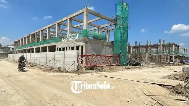 Pembangunan-sekolah-rakyat-di-Jalan-Gading-Indah-1.jpg