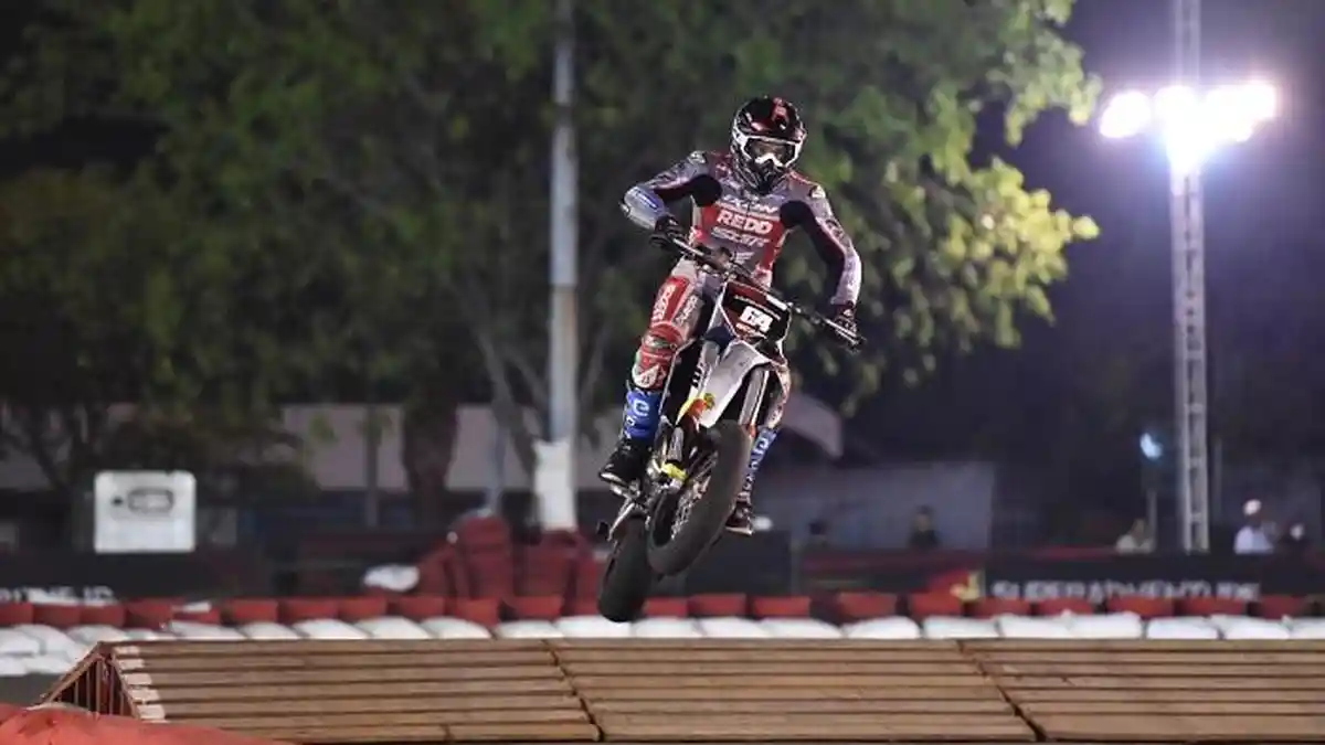 Supermoto Race, Germain dan Sylvain Puas Atas Hasil Kualifikasi, Siap Membalap Malam Ini