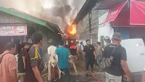 20240119-Potret-kobaran-api-yang-tengah-melahap.jpg