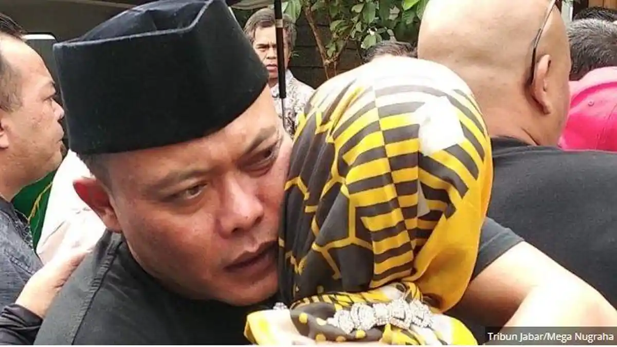 Jadi Single Parents & Urusi 4 Anaknya, Sule Curhat: Orang Tua Tak Boleh Egois