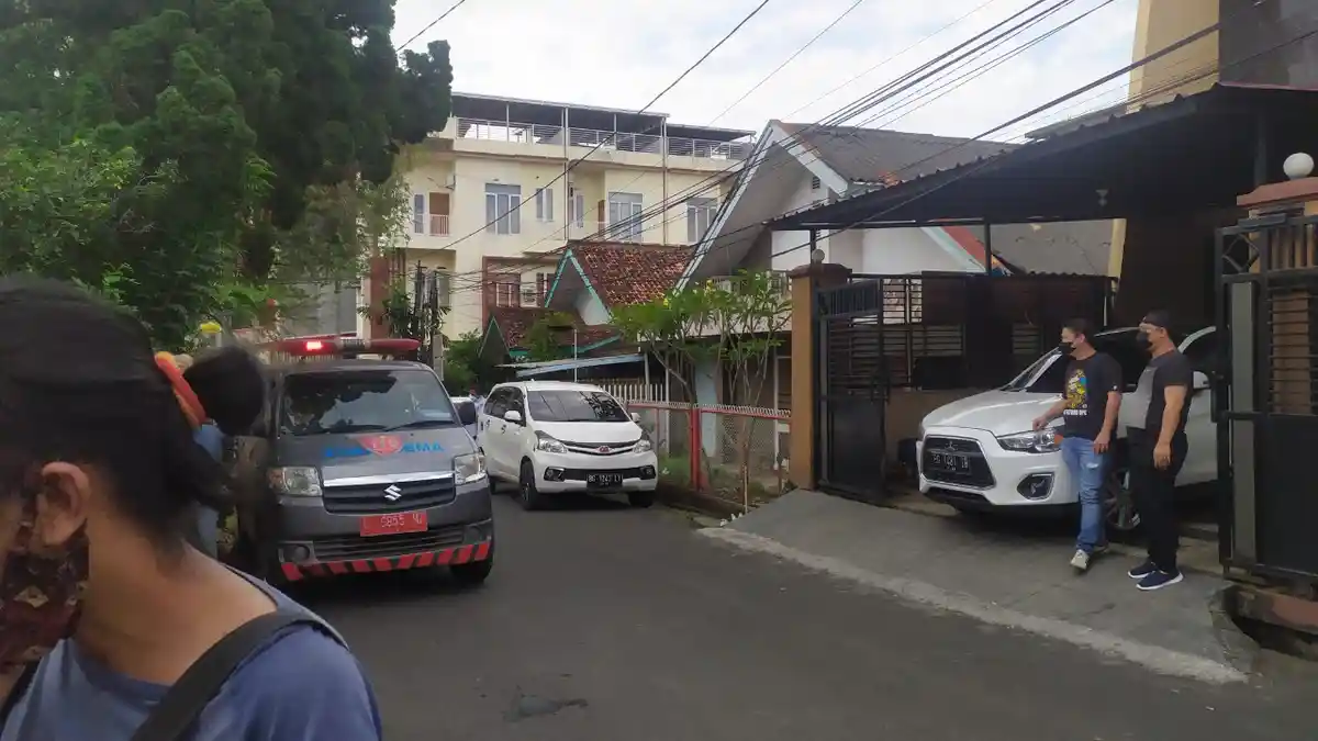 Heriyanti Anak Akidi Tio Jatuh Sakit, Suaminya Buru-buru Bawa Tabung Oksigen, Dokter Siaga