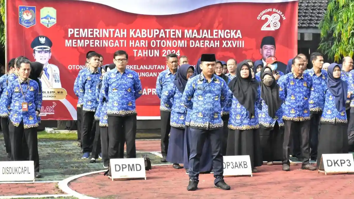 Pimpin Upacara Hari Otda, Sekda Ajak ASN di Majalengka Berikan ...