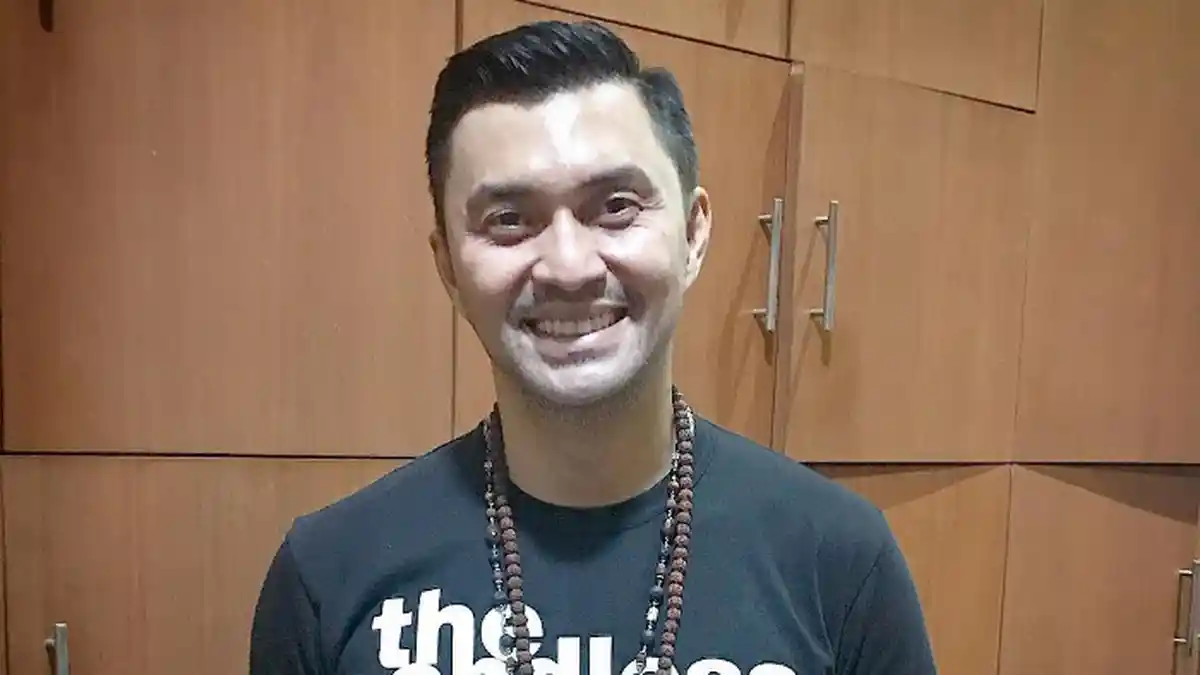 Perjalanan Karier Anjasmara, Melambung karena Peran Si Cecep Hingga Jadi Pengajar Yoga Internasional