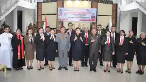 Sebanyak-10-pegawai-dilantik-dan-diambil-sumpahjanji-Pejabat-Administrator-di-Pemkab-Talaud.jpg