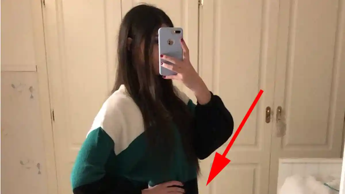 Foto Cewek Selfie Jadi Viral, Sekilas Biasa, tapi Lihat Bagian Bawahnya, Netizen Hampir Menjerit!