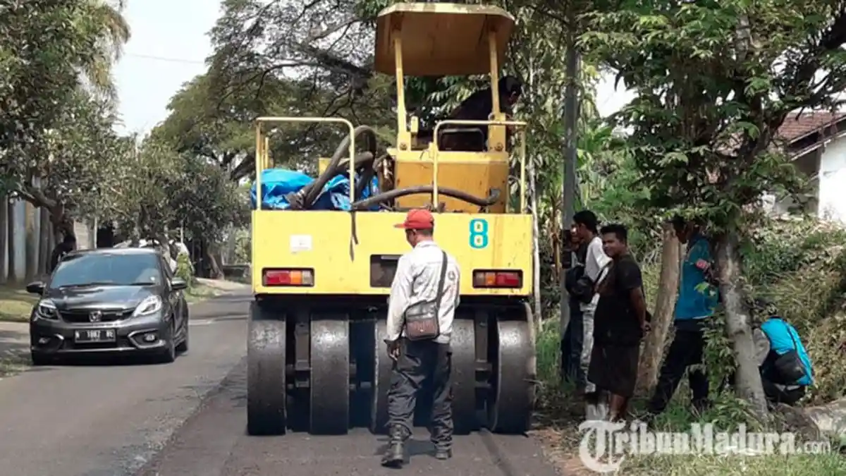 Penggunaan Aspal Cold Mix Mulai Dilirik Pemkot Batu, Berikut Keunggulannya Dibanding Aspal Lain