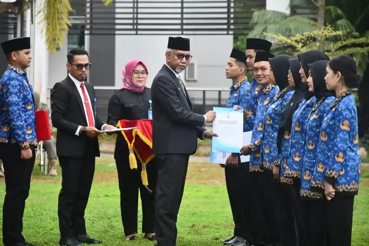 Baru Terima SK, 8 CPNS Baru Pemprov Sulbar Diminta Tidak Langsung Ajukan Mutasi