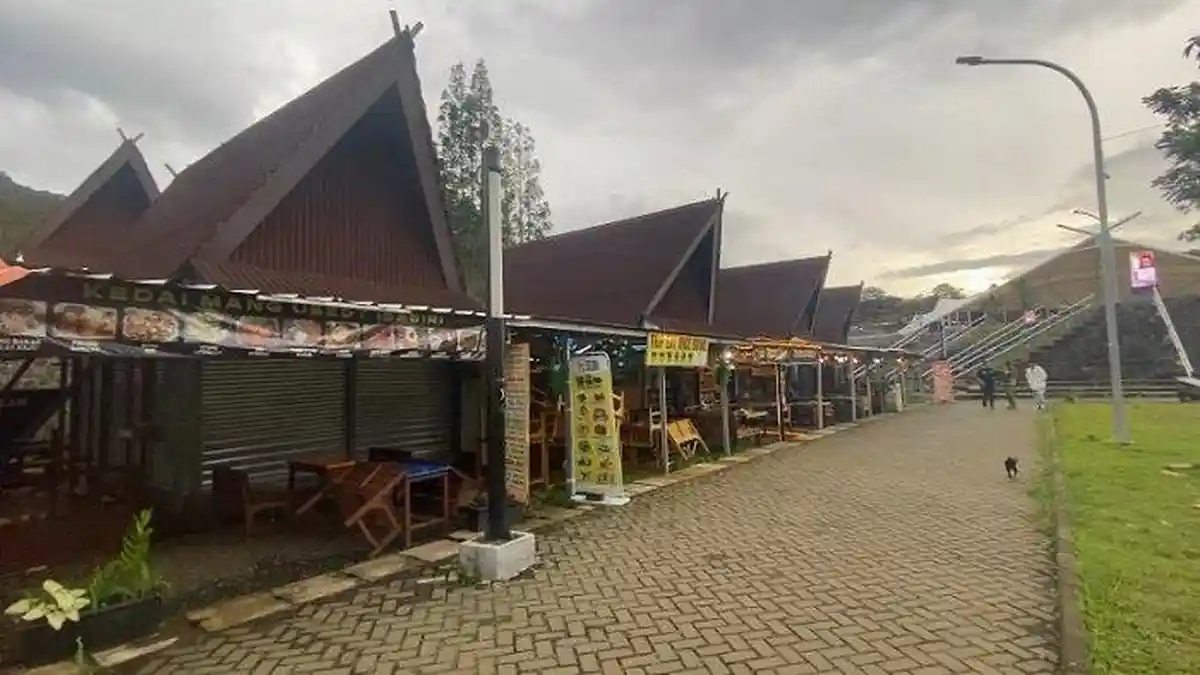 Rest Area Puncak Bogor Sepi Pengunjung, Pedagang Curhat Pilu Sampai Tak Dapat Uang Sama Sekali