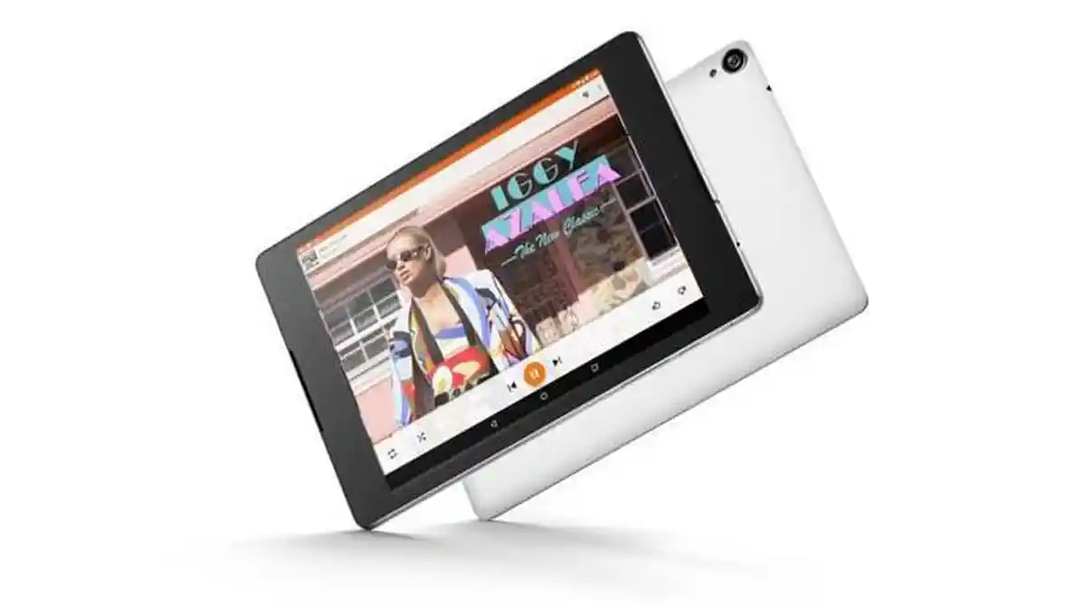 Tablet Disinyalir Bahayakan Kemampuan Baca Anak