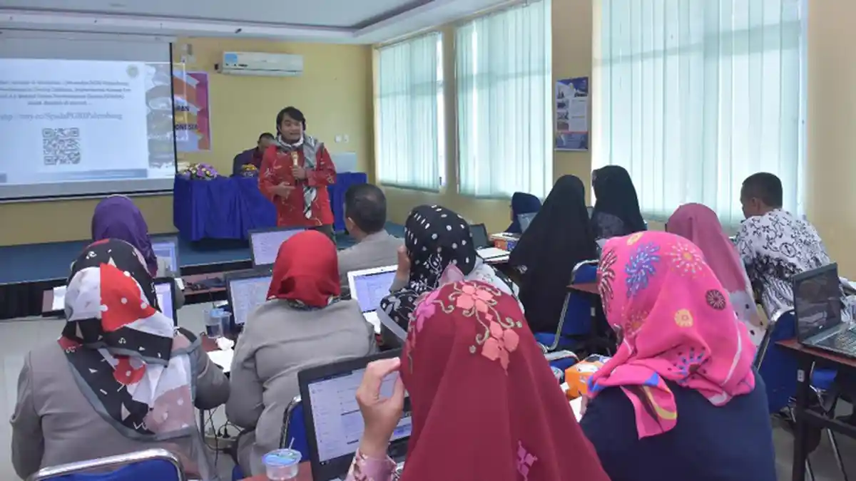 Kejar Mutu Pendidikan, Universitas PGRI Palembang Gelar Pelatihan Metode Pembelajaran SPADA