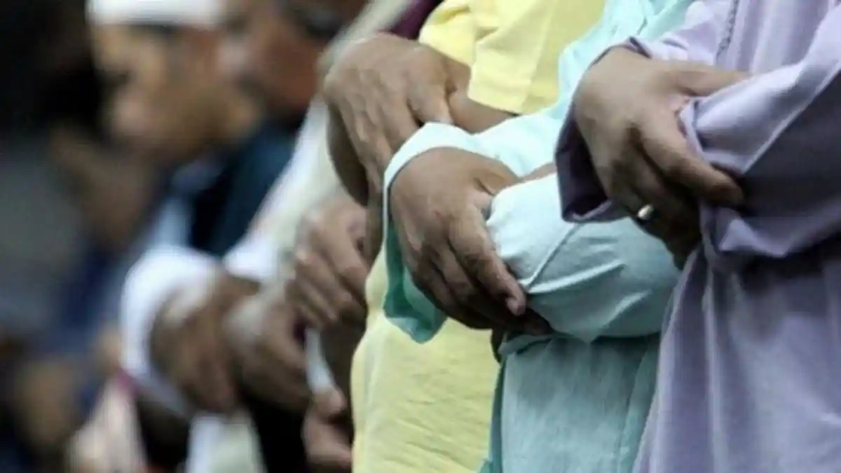 Bacaan Doa Iftitah Pendek dan Artinya Dibaca Usai Takbiratul Ihram, Juga Hukum Membaca Doa Iftitah