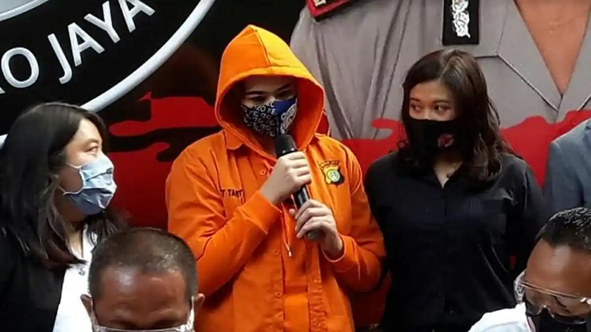 Catherine Wilson Suruh Satpamnya Beli Sabu-sabu, Bandar Narkoba Langganannya Masuk DPO