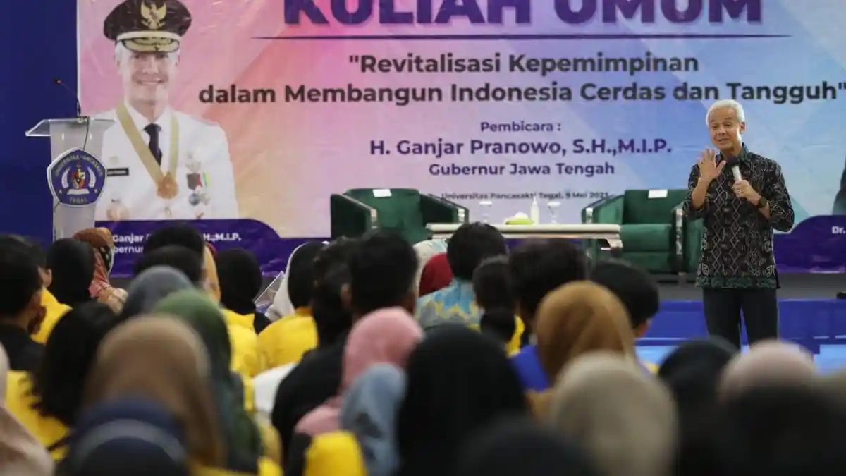 Ganjar Pranowo Minta Mahasiswa di Tegal Terlibat Langsung Pemanfaatan Potensi di Daerah