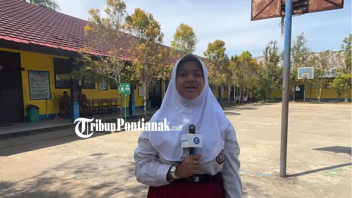 Hari Pertama Masuk SMPN 1 Sambas, Cerita Adiba Khanza Ikut MPLS Supaya Tambah Disiplin dan Pintar - Tribunpontianak.co.id