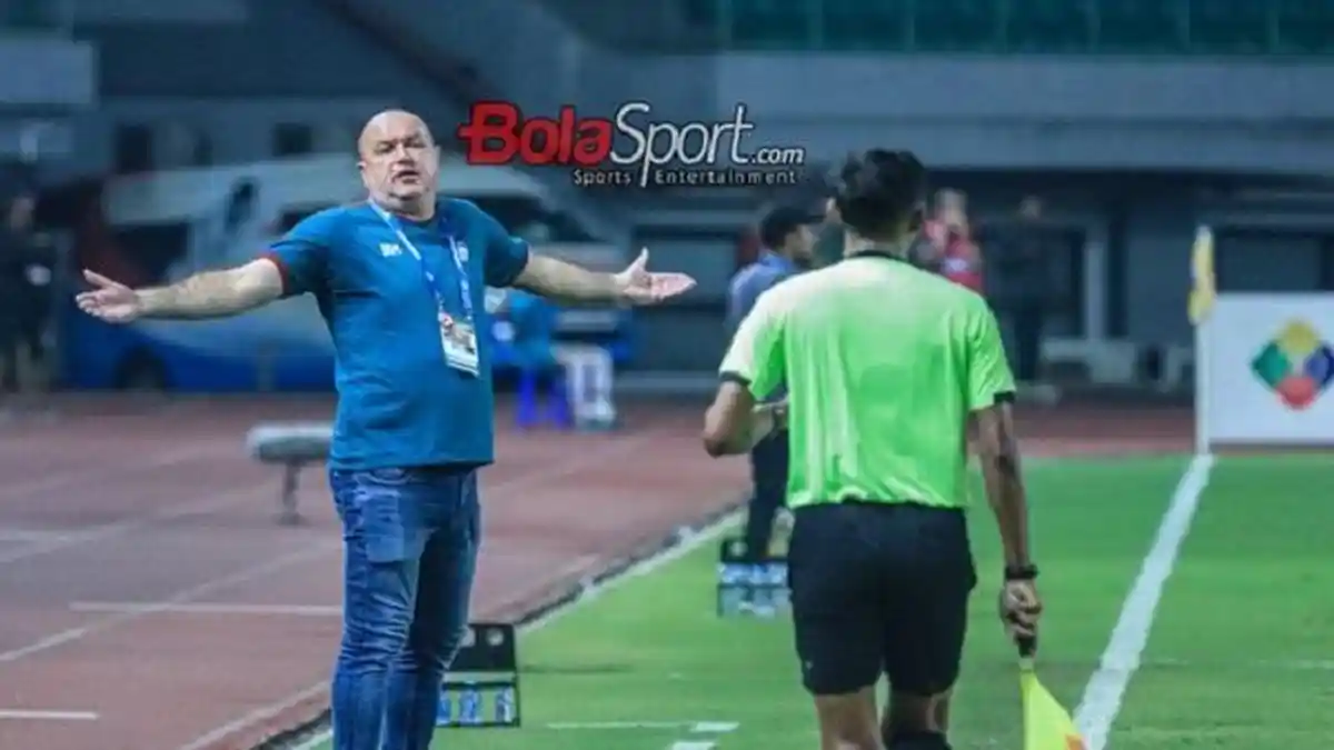Persib Bandung Perpanjang Paceklik Kemenangan Usai Ditahan Barito Putera, Ini Kata Bojan Hodak