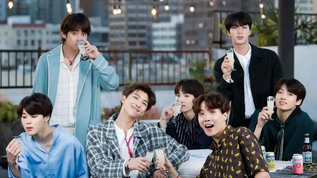 Reaksi Spontan Jungkook, Suga dan V BTS saat Dengar Impian RM Ingin Jadi Ayah, Tonton Videonya