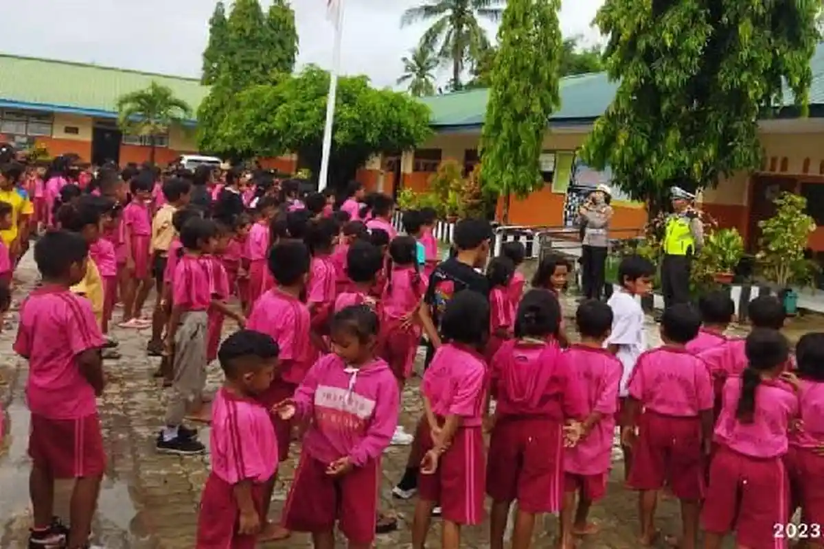 Satlantas Polres Kupang Tanamkan Tertib Berlalu-Lintas Sejak Usia Dini