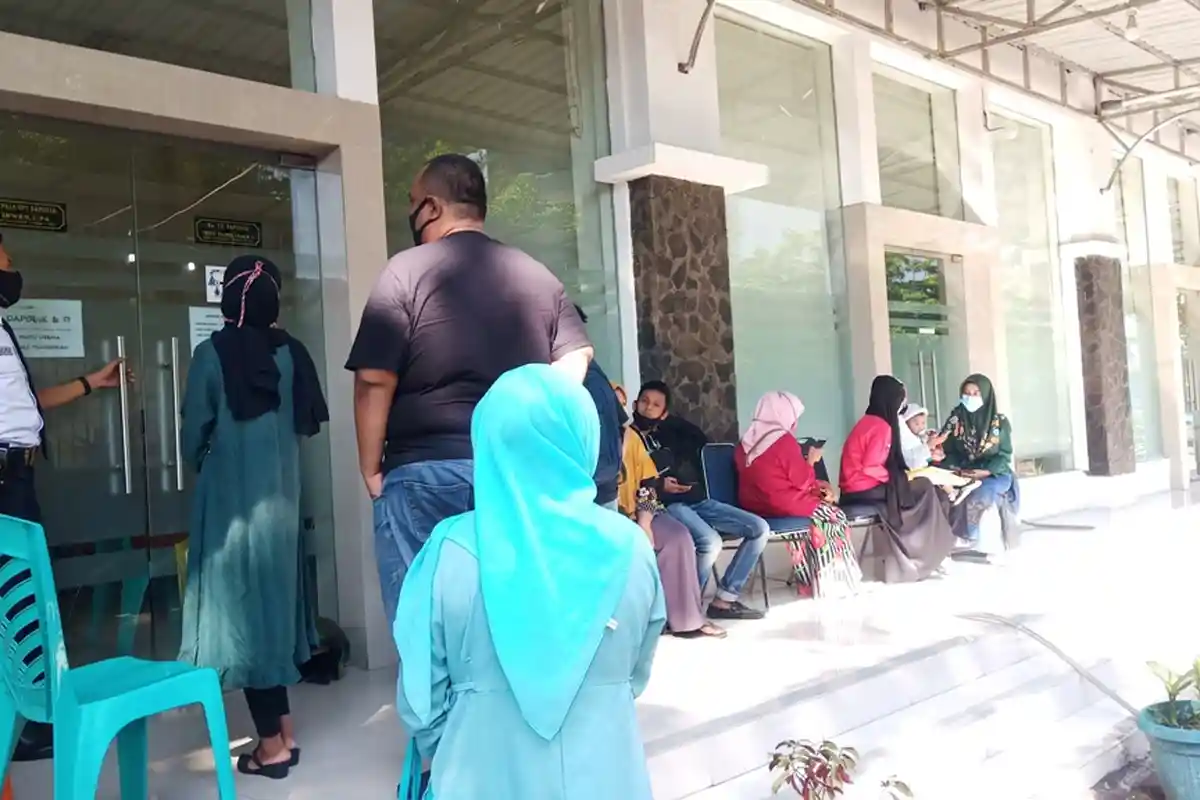 Tak Bisa Masuk SMP Negeri karena Akun Belum Diverifikasi, Saya Tak Tahu Caranya Anak pun Tak Tahu