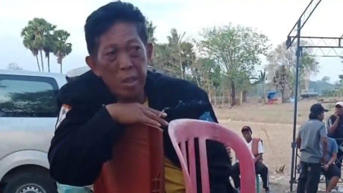 Cerita Kades Pinceng Pute Temukan Lempengan Mirip Emas