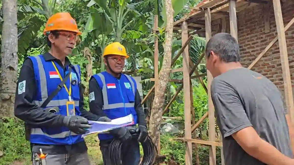 Lebih 3.900 Pelanggan Lampung Nikmati Kado Terang dari PLN untuk Rakyat - MANFAATKAN-PROMO-Satu-dari-lebih-dari-3900-a.jpg