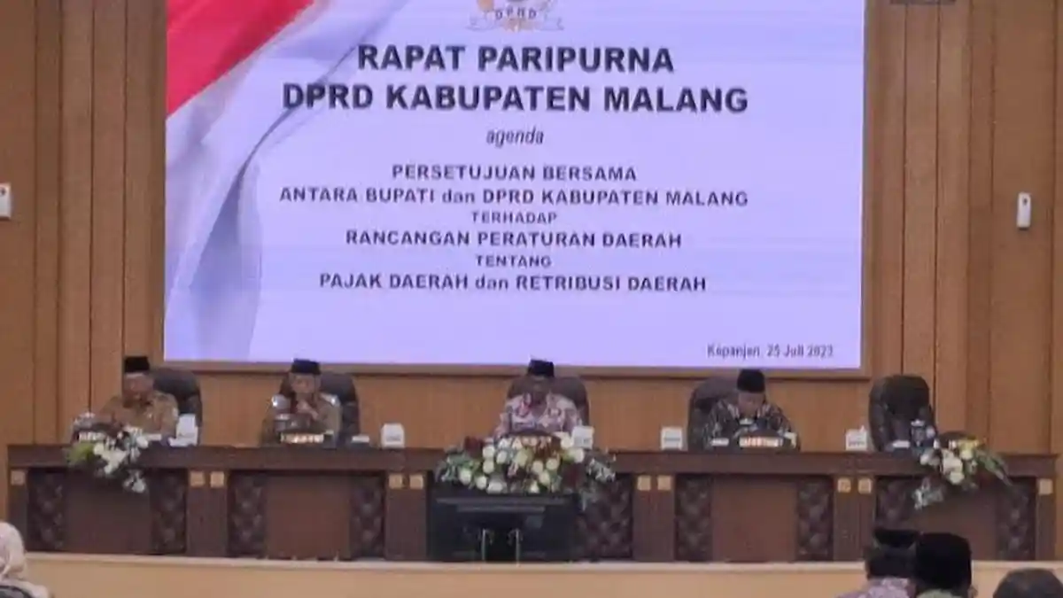 DPRD Kabupaten Malang Setujui Ranperda Pajak Daerah dan Retribusi Daerah