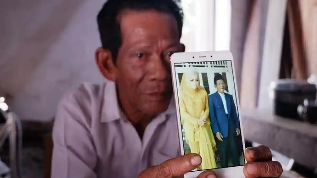 Pengakuan Wanita Muda Dinikahi Kakek Umur 83 Asal Tegal Yang Bikin Dia Klepek-klepek